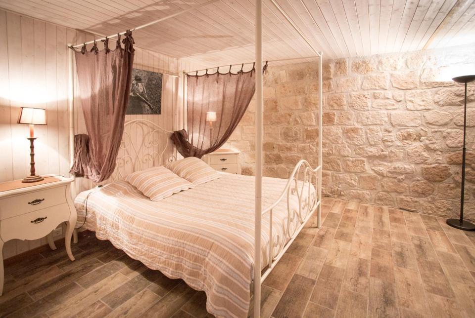 Bon-Encontre Chateau De Pleneselve מראה חיצוני תמונה